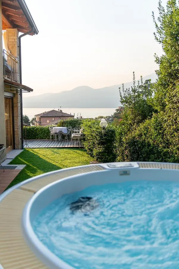 Casa Antichita Villa Torri Del Benaco 0*,  Italy