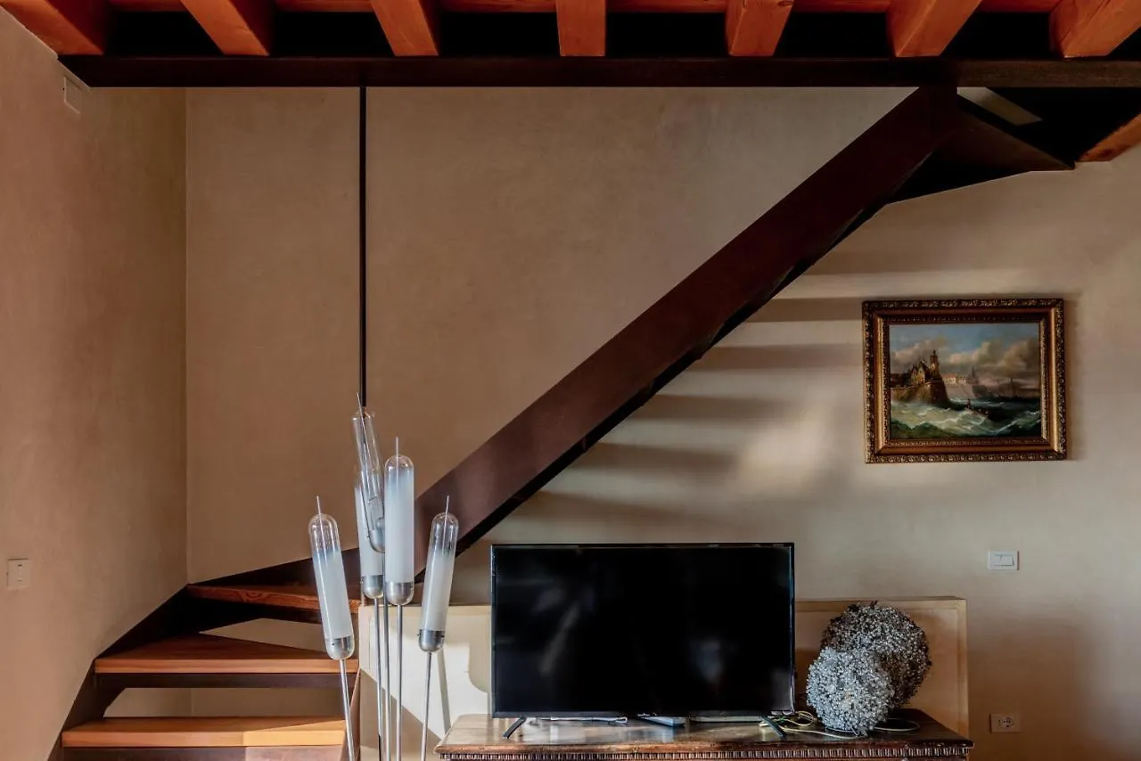 Casa Antichita Villa Torri Del Benaco