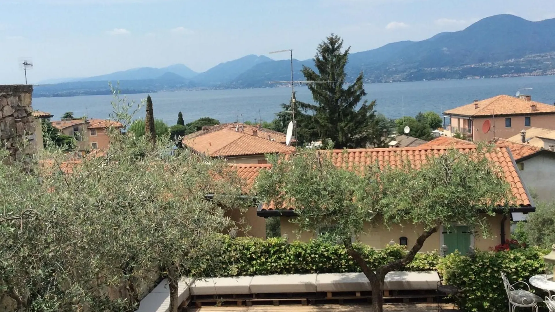 Casa Antichita Villa Torri Del Benaco Italy