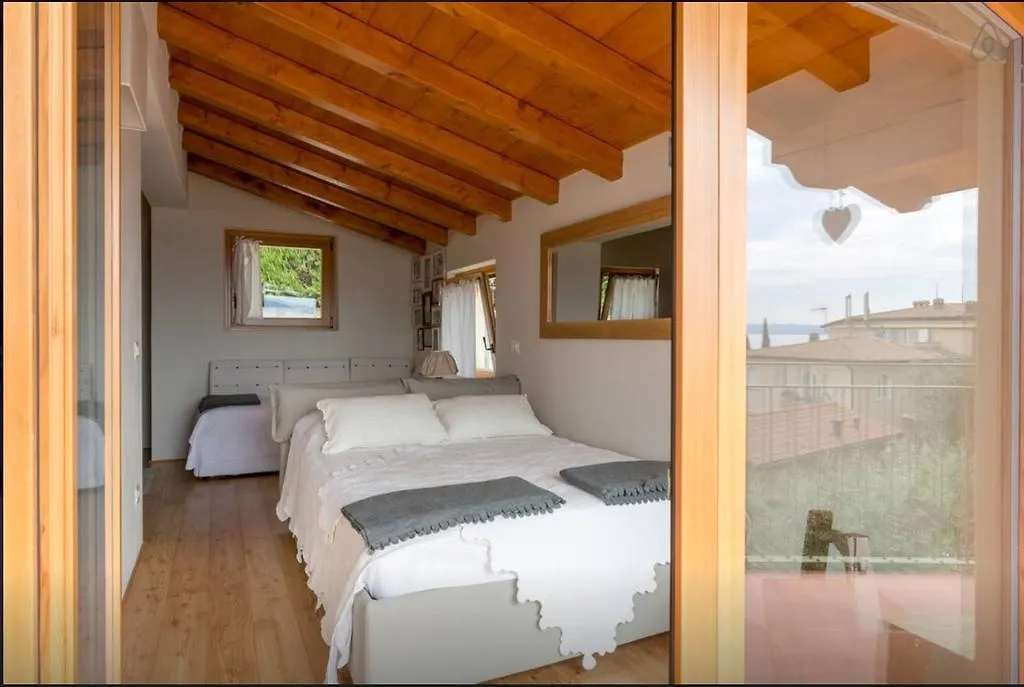 Casa Antichita Villa Torri Del Benaco 0*,  Italy